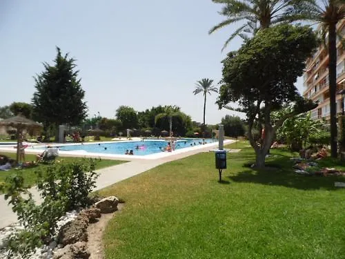 דירות טורמולינוס La Torre De La Colina Playa